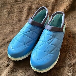 LL BEAN Primaloft Quilted Ultralight Waterproof Slip On Sz 10